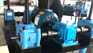 蝸輪絲桿升降機(jī)升降速度太快會(huì)有什么影響 蝸輪絲桿升降機(jī)升降速度太快會(huì)有什么影響